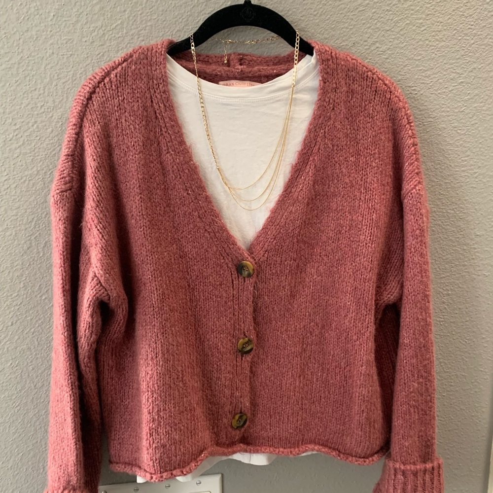 URBAN OUTFITTERS Pink Cardigan
